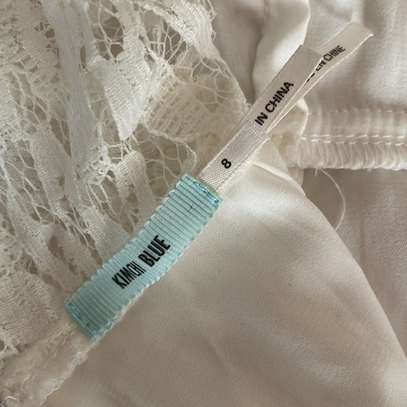 Kimchi Blue White Lace Dress With open back - Picture 5 of 8